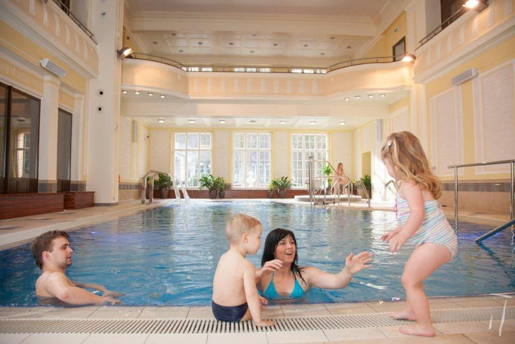 Jan Kazimierz Hotell Duszniki Zdrój Exteriör bild