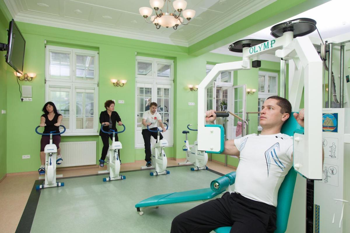 Jan Kazimierz Hotell Duszniki Zdrój Exteriör bild